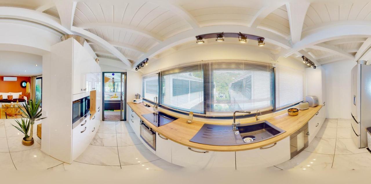 Marina, Spa & Sun - 2 Bedrooms - Luxury Apartment Anse Marcel Dış mekan fotoğraf
